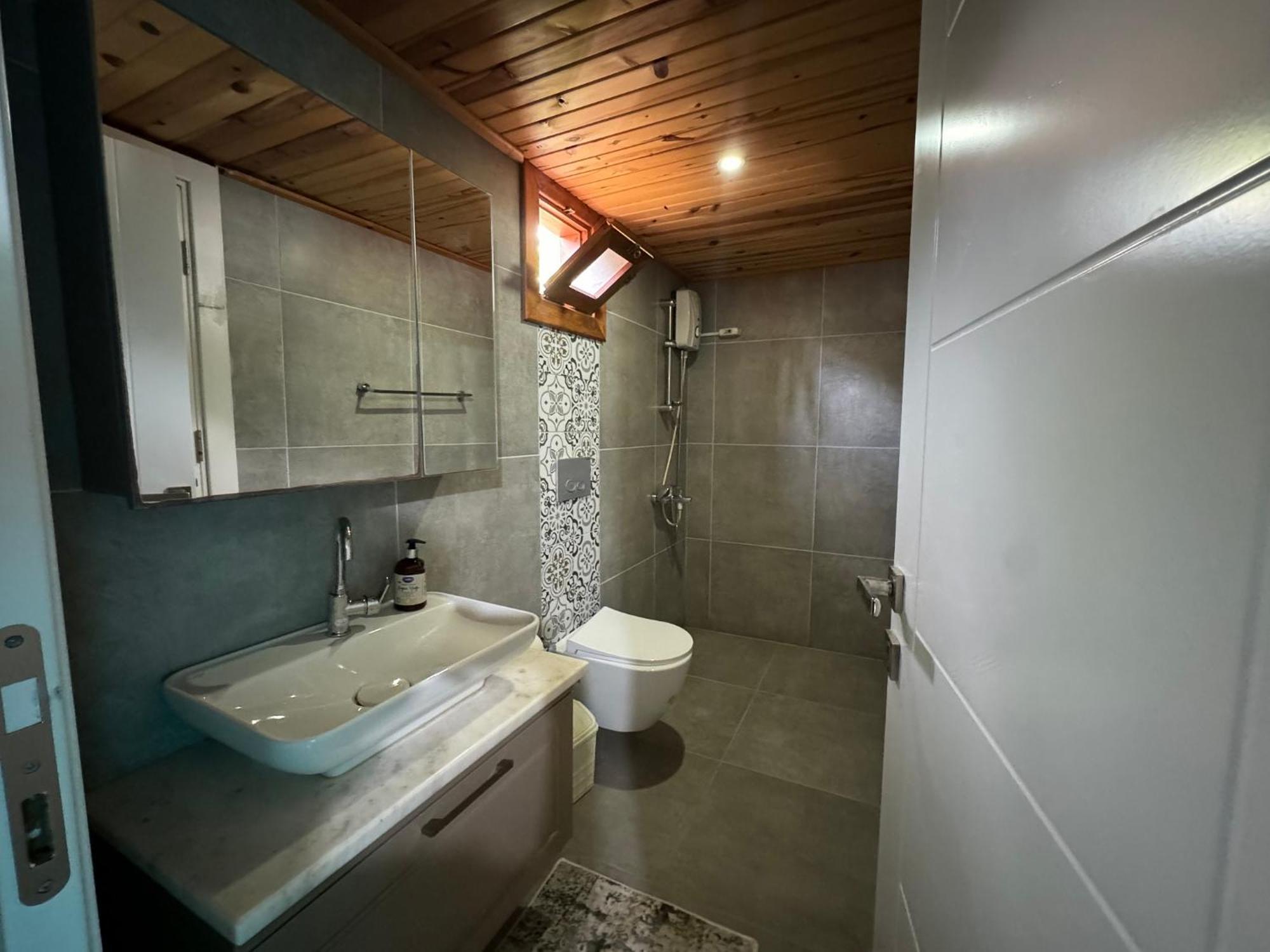 Karaoez Ada Bungalows & Villa الغرفة الصورة