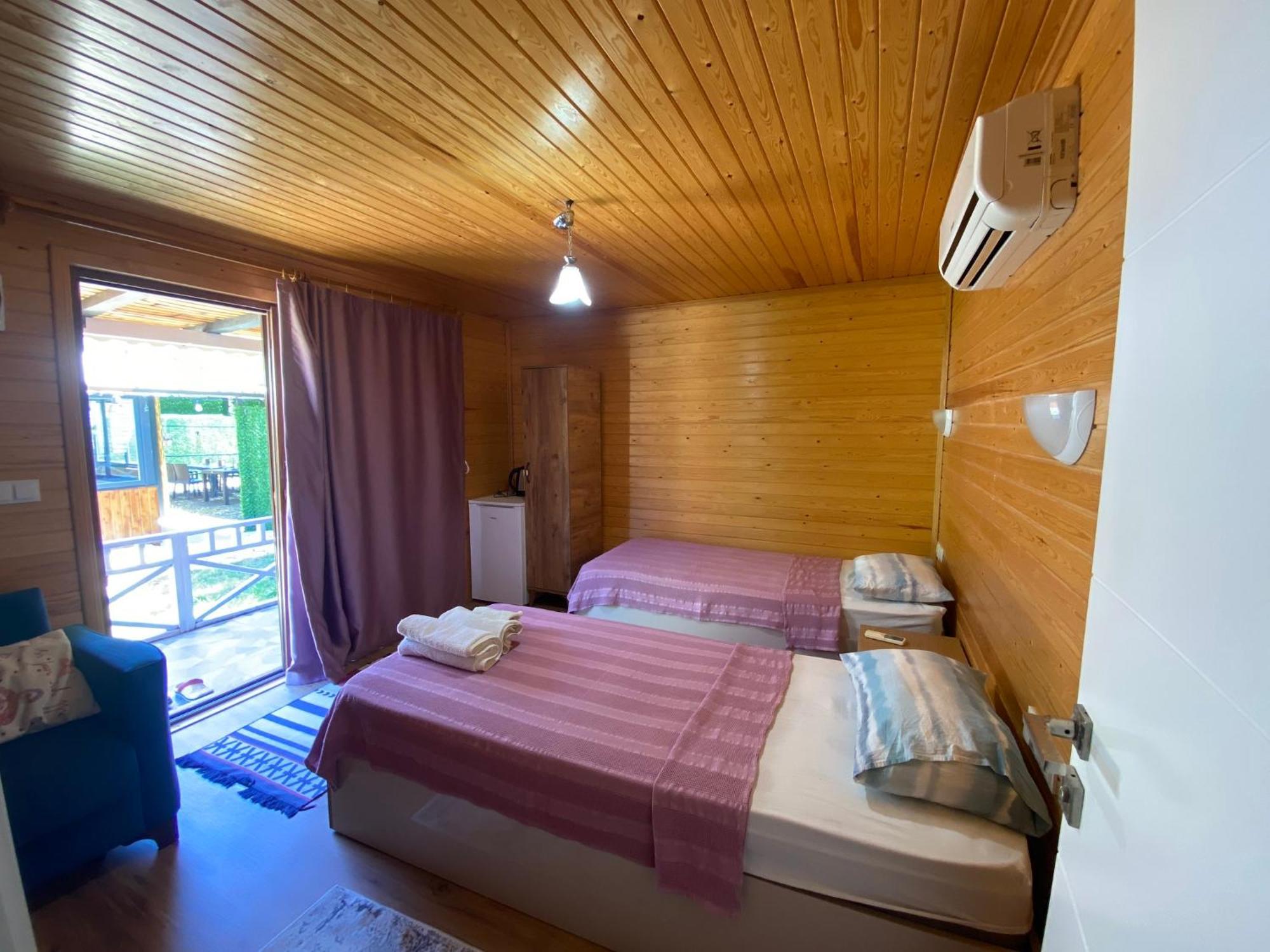 Karaoez Ada Bungalows & Villa الغرفة الصورة